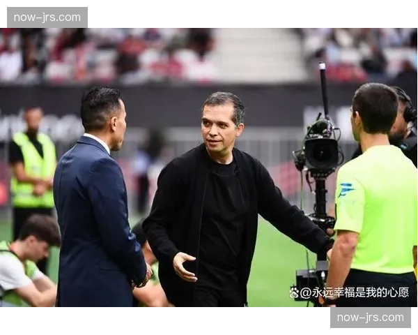 赫塔费主帅博尔达拉斯停赛 后防多人缺阵人手告急 赫塔费主帅博尔达拉斯停赛 后防多人缺阵人手告急